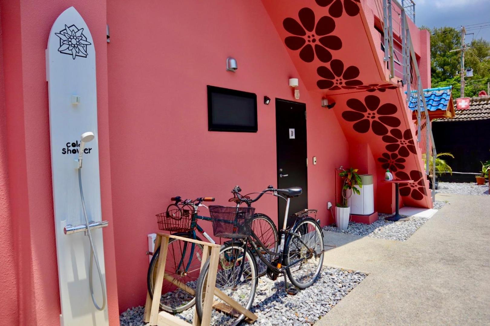 Hotel Little Swiss House Motobu Esterno foto