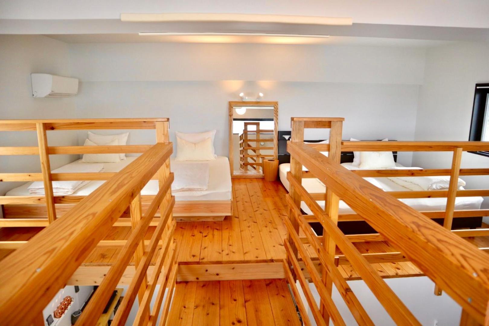 Hotel Little Swiss House Motobu Esterno foto